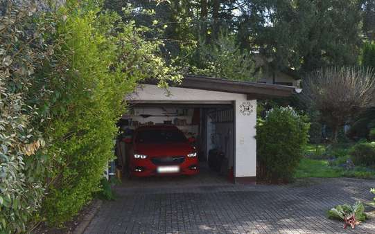 Garagenblick - Einfamilienhaus in 35796 Weinbach mit 315m² kaufen