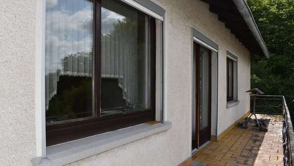 Außenansicht Außenansicht - Einfamilienhaus in 35789 Weilmünster mit 114m² kaufen