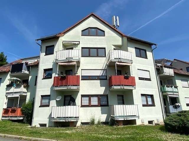 Straßenansicht - Etagenwohnung in 07774 Dornburg-Camburg mit 59m² mieten
