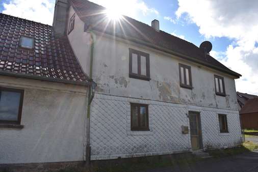 Außenansicht Außenansicht - Einfamilienhaus in 36452 Kaltennordheim mit 155m² kaufen
