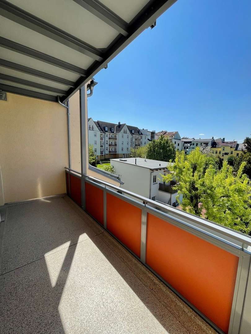 Balkon - Etagenwohnung in 07546 Gera mit 66m² mieten