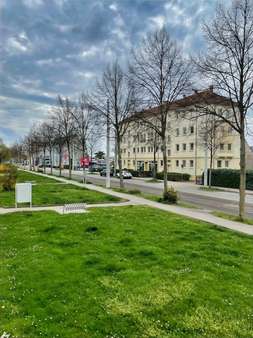 1 - Front - Erdgeschosswohnung in 07545 Gera mit 69m² mieten