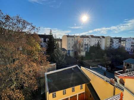 Ausblick - Dachgeschosswohnung in 07546 Gera mit 71m² mieten