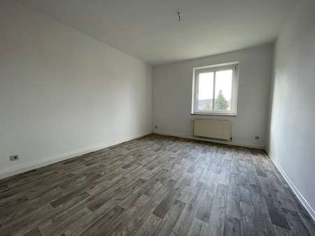 6 - Schlafen - Etagenwohnung in 07545 Gera mit 69m² mieten