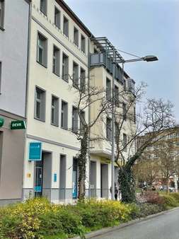 1 - Front 1 - Front - Etagenwohnung in 07545 Gera mit 73m² mieten