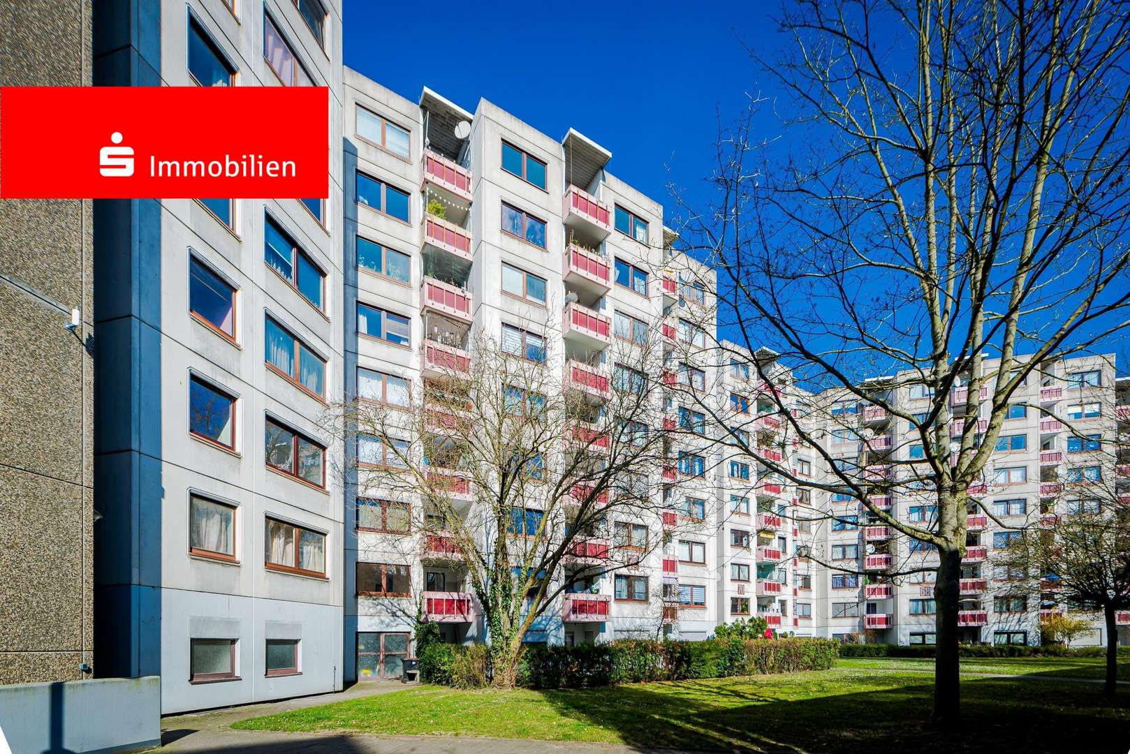Außenansicht - Etagenwohnung in 60437 Frankfurt mit 57m² kaufen