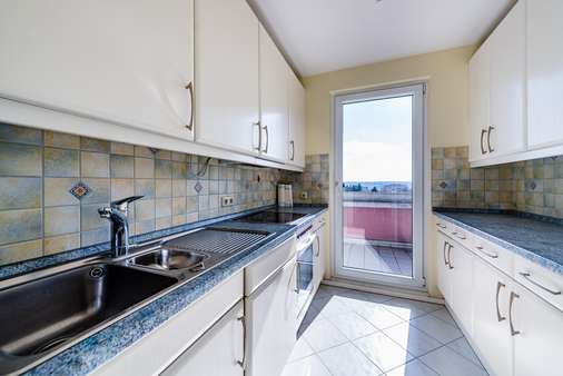 Küche - Etagenwohnung in 60437 Frankfurt mit 57m² kaufen