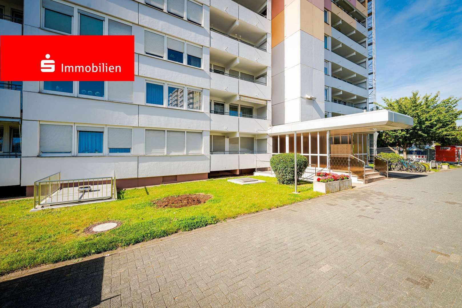 Eingang - Etagenwohnung in 60437 Frankfurt mit 67m² kaufen