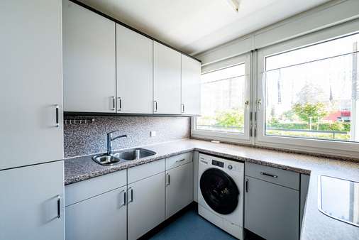 Küche - Etagenwohnung in 60437 Frankfurt mit 67m² kaufen