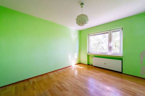 Schlafzimmer - Etagenwohnung in 65824 Schwalbach mit 73m² kaufen
