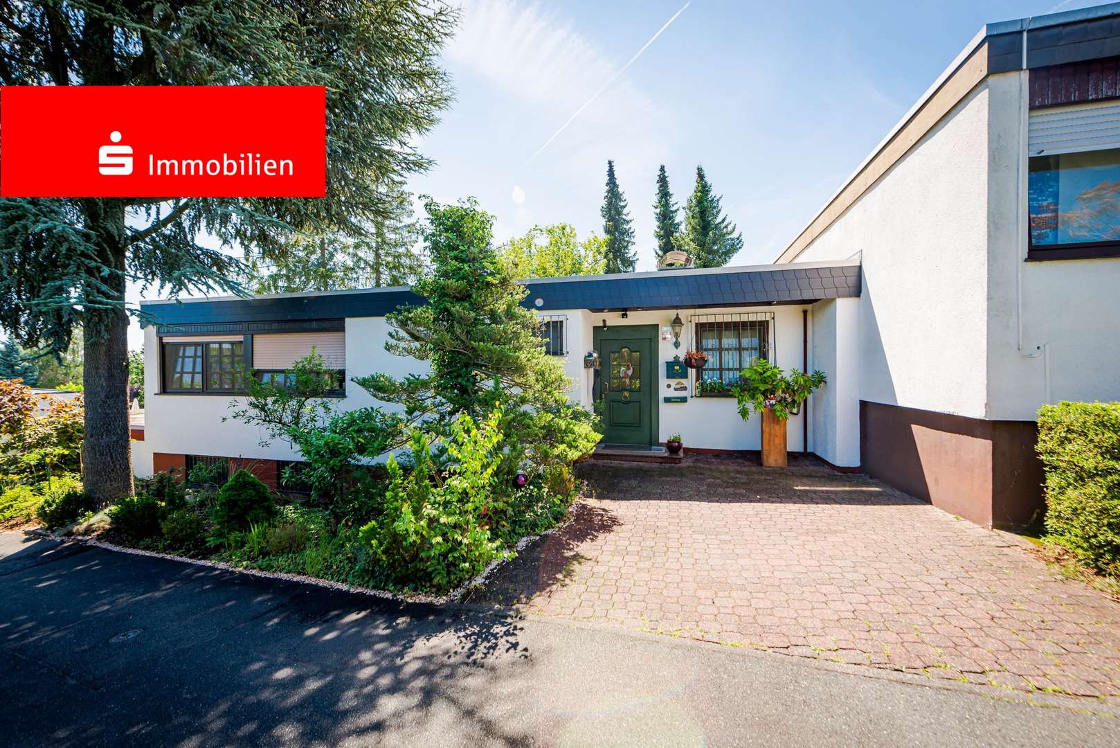 Außenansicht - Bungalow in 63128 Dietzenbach mit 136m² kaufen