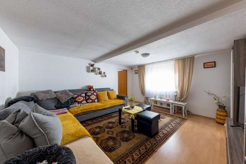 Wohn und Esszimmer - Einfamilienhaus in 63477 Maintal mit 75m² kaufen