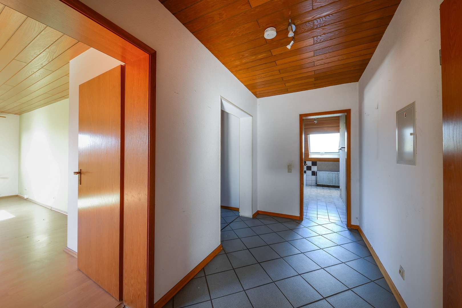 Flur/ Diele - Etagenwohnung in 63477 Maintal mit 100m² kaufen