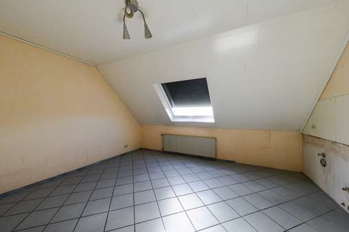 Küche - Etagenwohnung in 63477 Maintal mit 100m² kaufen