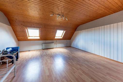 Schlafzimmer - Etagenwohnung in 63477 Maintal mit 96m² kaufen