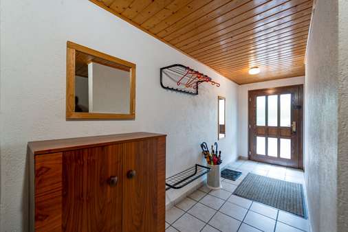 Eingangsbereich Eingangsbereich - Einfamilienhaus in 61352 Bad Homburg mit 139m² kaufen