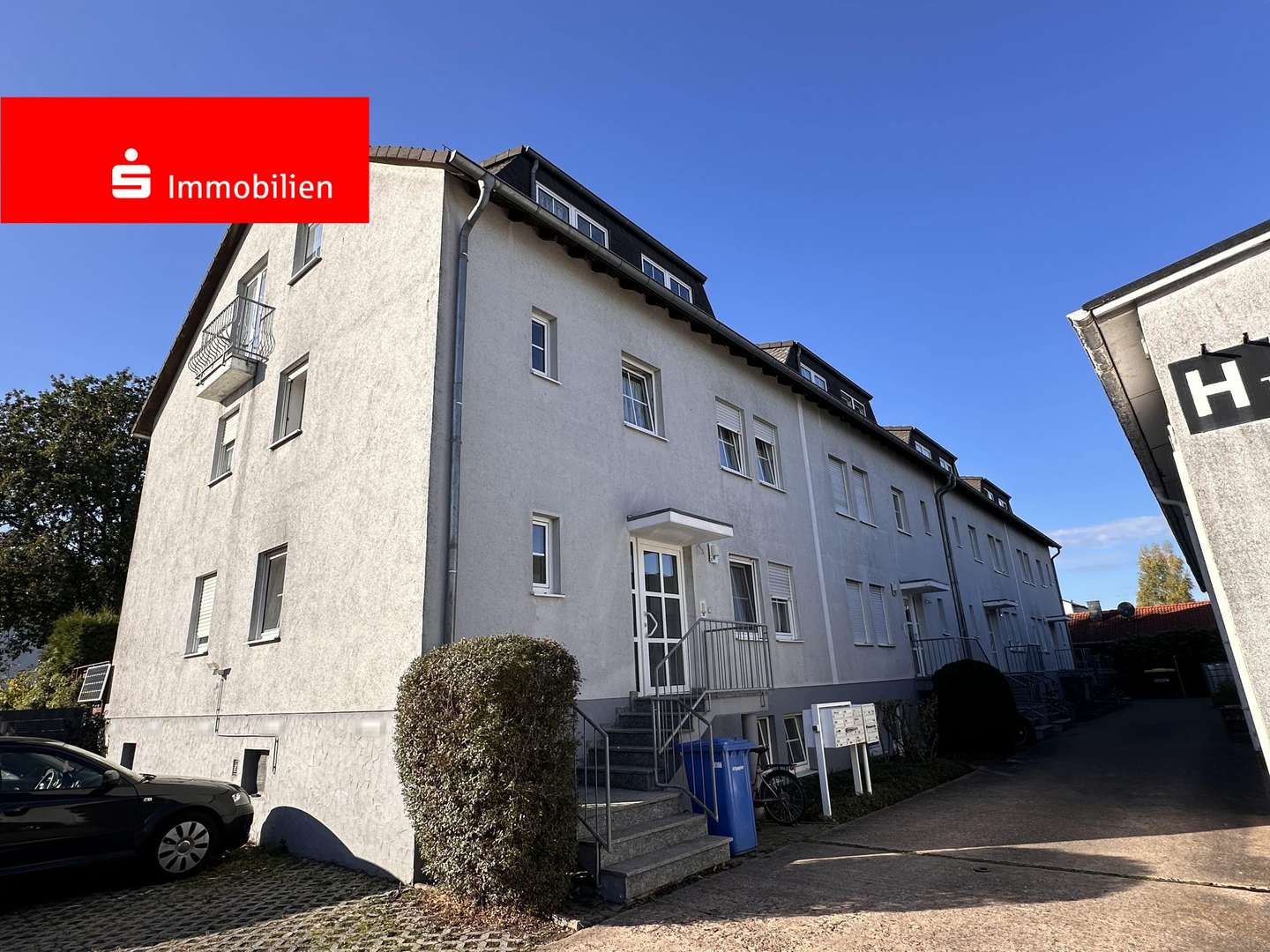 Außenansicht Wohnhaus mit 16 Wohnungen - Mehrfamilienhaus in 63674 Altenstadt mit 933m² kaufen