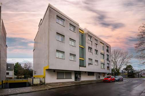 Haus - Etagenwohnung in 65439 Flörsheim mit 66m² kaufen