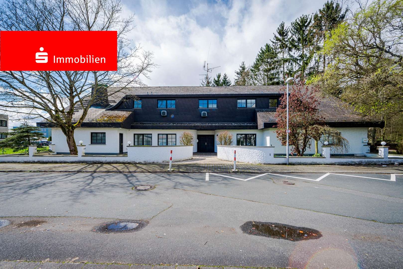 Außenansicht vorne - Mehrfamilienhaus in 61381 Friedrichsdorf mit 138m² kaufen