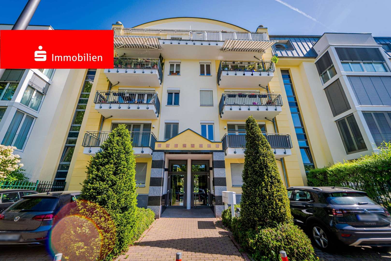 Straßenansicht Straßenansicht - Etagenwohnung in 60320 Frankfurt mit 52m² kaufen