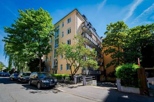 Außenansicht - Etagenwohnung in 60323 Frankfurt mit 30m² kaufen