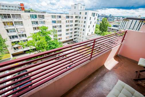 Balkonansicht Balkonansicht - Etagenwohnung in 60385 Frankfurt mit 51m² kaufen