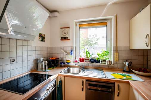 Küche - Reihenmittelhaus in 60433 Frankfurt mit 113m² kaufen