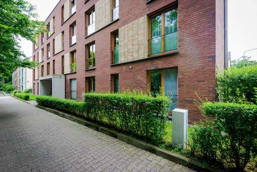 Außenansicht - Etagenwohnung in 60529 Frankfurt mit 118m² kaufen