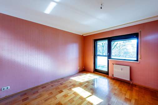Schlafzimmer 2 - Etagenwohnung in 61352 Bad Homburg mit 136m² kaufen