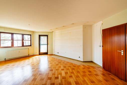 Wohn- und Esszimmer - Etagenwohnung in 61352 Bad Homburg mit 136m² kaufen