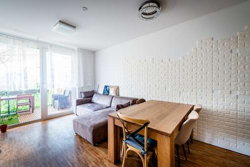 Wohnzimmer Wohnzimmer - Etagenwohnung in 60486 Frankfurt mit 73m² kaufen