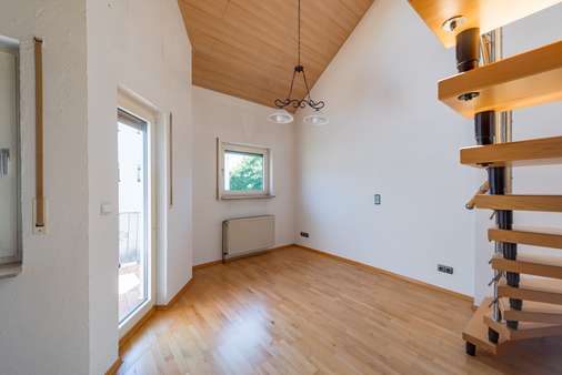 2. Obergeschoss: Esszimmer 2. Obergeschoss: Esszimmer - Maisonette-Wohnung in 63165 Mühlheim mit 75m² kaufen