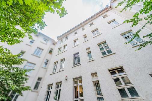 Rückansicht - Mehrfamilienhaus in 60314 Frankfurt mit 486m² kaufen