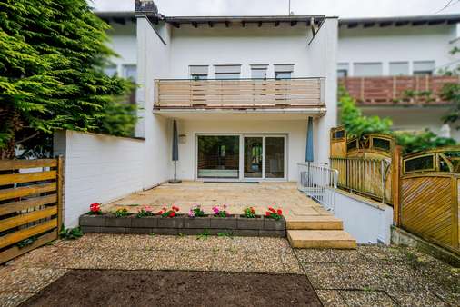 Gartenansicht Gartenansicht - Reihenmittelhaus in 61350 Bad Homburg mit 170m² kaufen