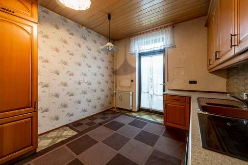 Küche mit Terrassenzugang, Erdgeschoss Küche mit Terrassenzugang, Erdgeschoss - Mehrfamilienhaus in 63073 Offenbach mit 184m² kaufen