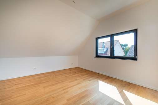 Schlafzimmer - Dachgeschosswohnung in 63303 Dreieich mit 94m² kaufen