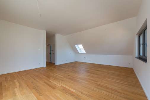 Wohnzimmer - Dachgeschosswohnung in 63303 Dreieich mit 94m² kaufen