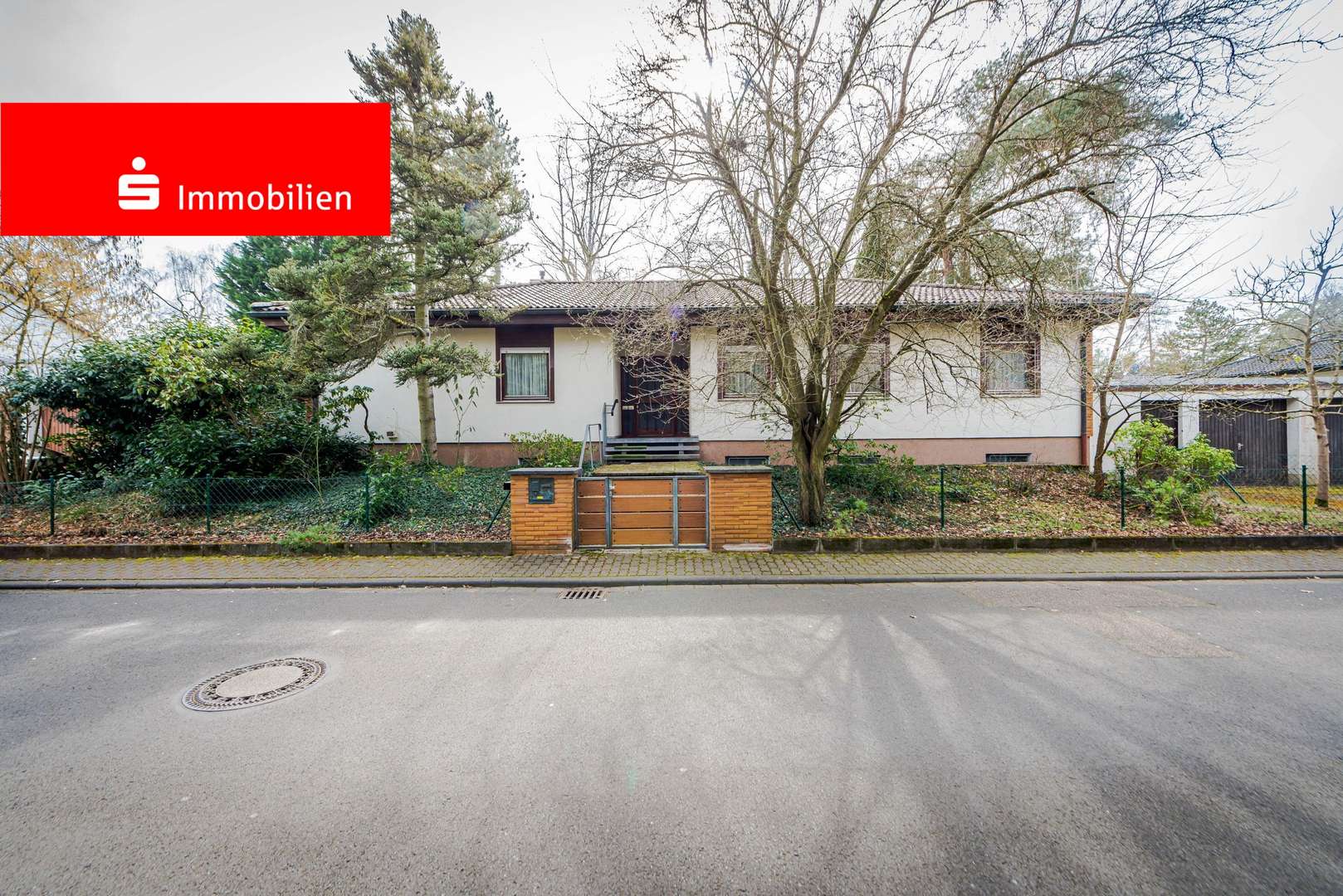 Außenansicht Außenansicht - Bungalow in 63457 Hanau mit 222m² kaufen