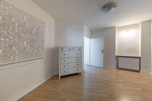 Schlafzimmer 1 Schlafzimmer 1 - Etagenwohnung in 60596 Frankfurt mit 85m² kaufen