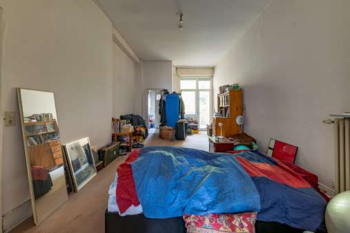 Schlafzimmer Schlafzimmer - Erdgeschosswohnung in 60318 Frankfurt mit 105m² kaufen