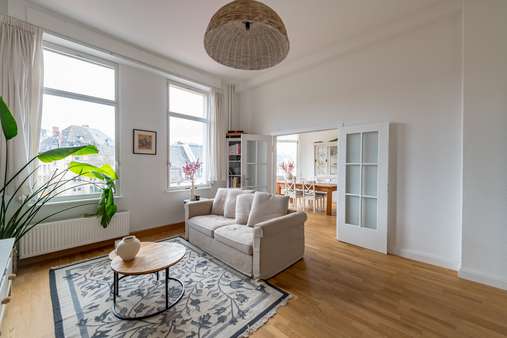 Wohnzimmer Wohnzimmer - Etagenwohnung in 60318 Frankfurt mit 110m² kaufen