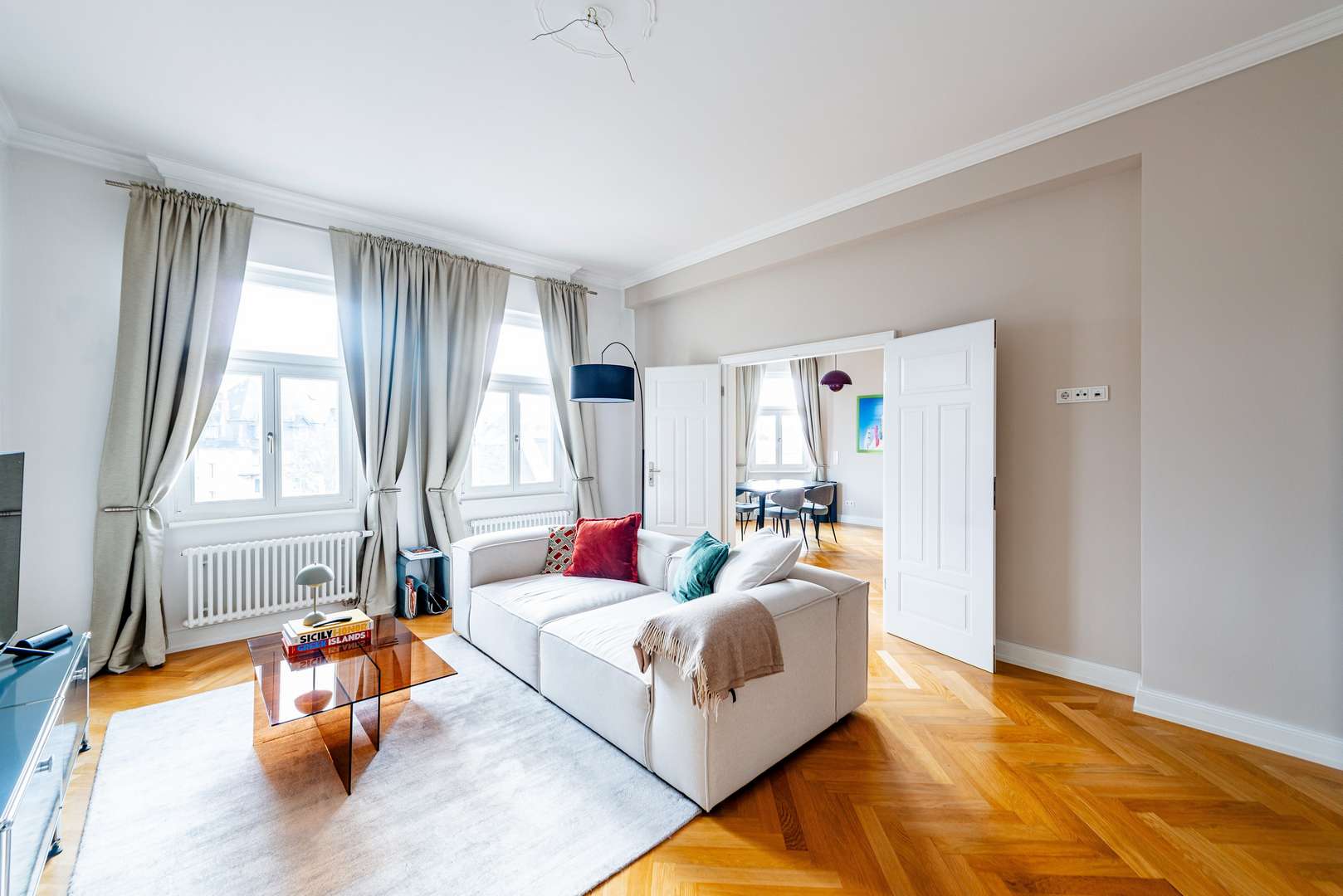 Wohnzimmer Wohnzimmer - Etagenwohnung in 60318 Frankfurt mit 111m² kaufen