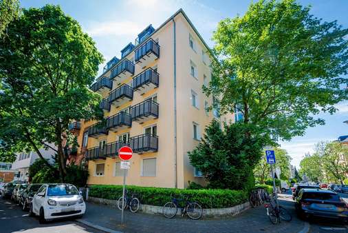 Außenansicht Außenansicht - Etagenwohnung in 60323 Frankfurt mit 31m² kaufen