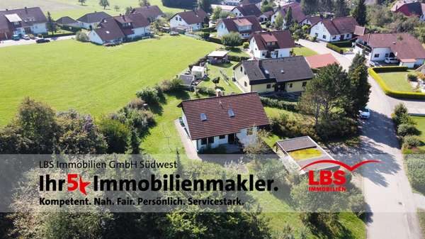 Luftbild  - Einfamilienhaus in 88605 Sauldorf mit 184m² kaufen