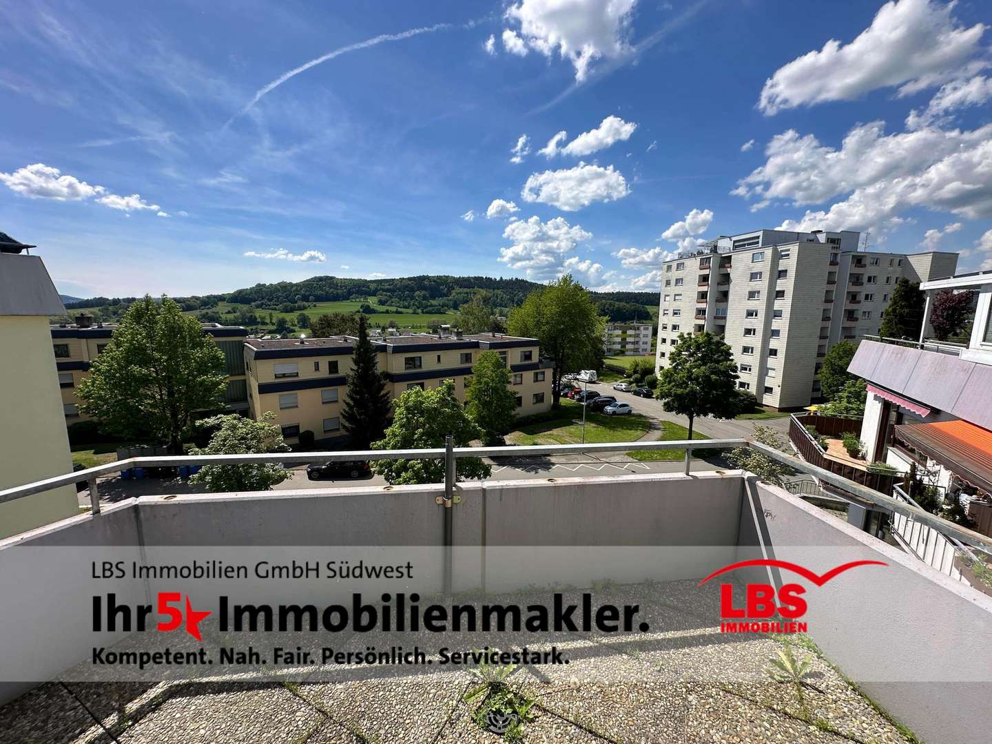 Schöne Aussichten - Etagenwohnung in 78333 Stockach mit 79m² kaufen