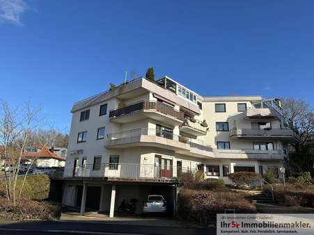 Hausansicht - Etagenwohnung in 78333 Stockach mit 79m² kaufen