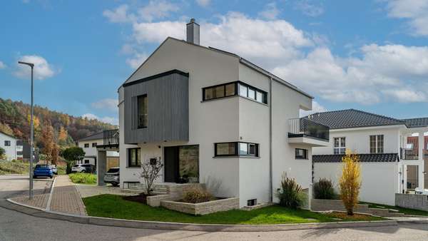 Hausansicht - Willkommen! - Einfamilienhaus in 78351 Bodman-Ludwigshafen mit 169m² kaufen