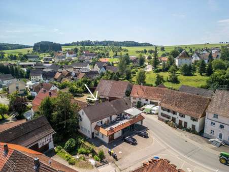 Luftbild  - Zweifamilienhaus in 78357 Mühlingen mit 214m² kaufen