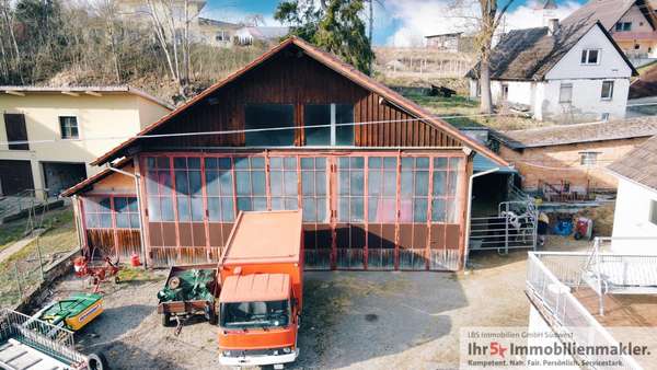 Lagerhalle - Zweifamilienhaus in 88605 Sauldorf mit 133m² kaufen