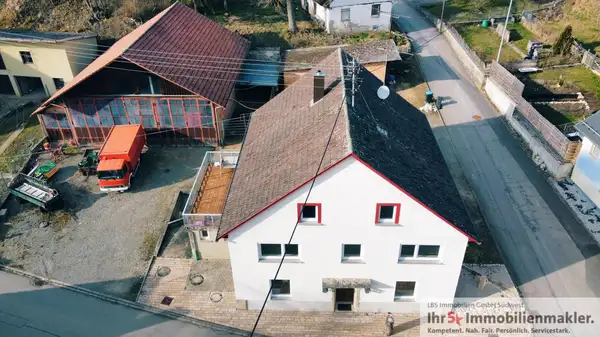 Wohnen & Gewerbe & Lagerhalle - ideal für Handwerker und Bastler
